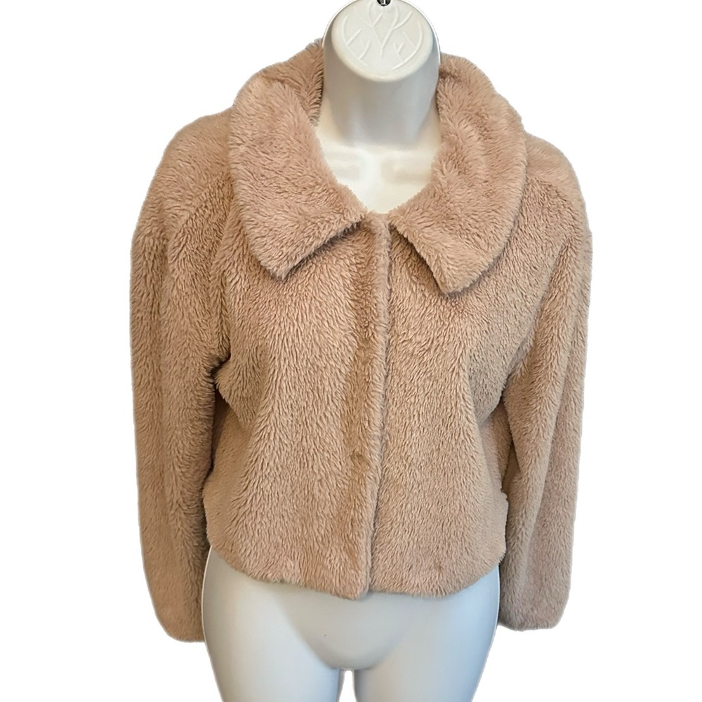 Kendall &‎ Kylie jacket